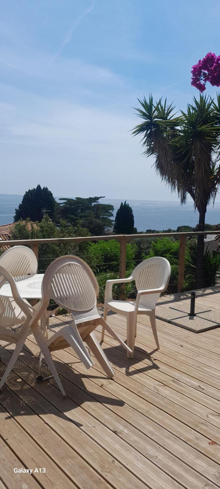 F3 Rdc Villa Vue Mer 180 Face A La Pointe De Giens Carqueiranne Luaran gambar